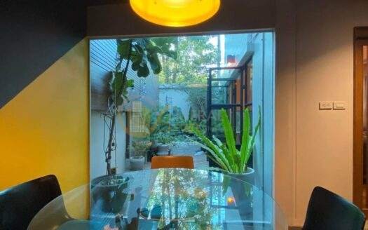 LTHC5544 – Townhome FOR SALE in Pattanakarn 3 beds 3 baths size 178 Sq.M. Nearby ARL Huamark station ONLY 11.5 MB