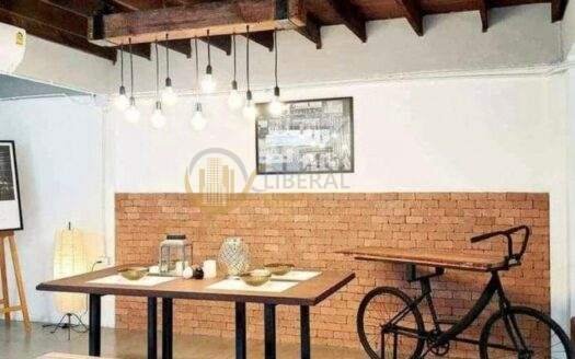 LTHC5602 – Pet-Friendly House with Garden FOR RENT in Chidlom 2 beds 2 baths size 346 Sq.M. Nearby BTS Chidlom station ONLY 50k/Month