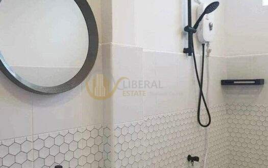 LTHC5602 – Pet-Friendly House with Garden FOR RENT in Chidlom 2 beds 2 baths size 346 Sq.M. Nearby BTS Chidlom station ONLY 50k/Month