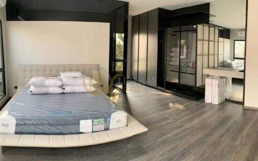 LTHC5617 – House FOR RENT in Bang Na 3 beds 4 baths size 225 Sq.M. Nearby BTS Bang Na station ONLY 75k/Month