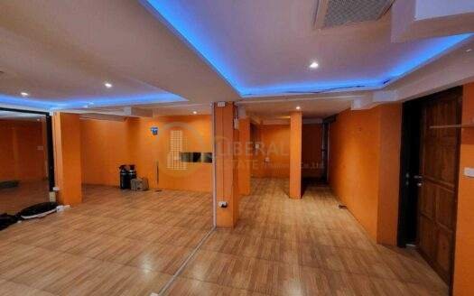 LTH5879 – Commercial Building in Soi Suanplu FOR RENT size 140 Sq.M. Nearby BTS Chong Nonsi station ONLY 80k/Month