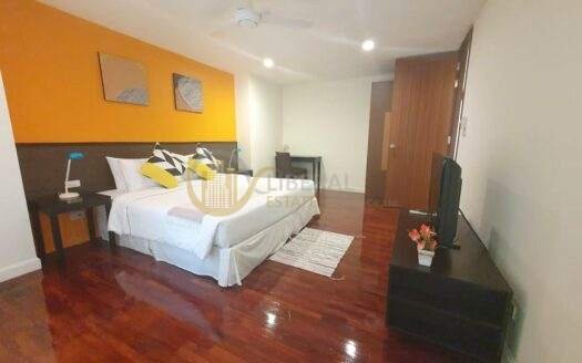 LTH5884 – Pet-Friendly Apartment FOR RENT in Sathorn 3 beds 3 baths Size 230 Sq.M. nearby BTS Surasak Station ONLY 90k/Month