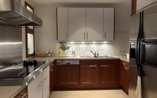 LTH2820 – Penthouse Duplex FOR RENT 4 beds 6 baths size 700 Sq.M. Nearby BTS Asoke station ONLY 320k/Month