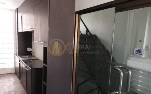 LTH5998 – Commercial Building FOR RENT in Thonglor 6 rooms 6 baths Size 579 Sq.M. nearby BTS Thonglor Station ONLY 70k/Month