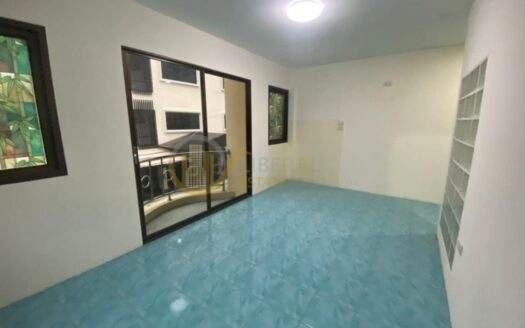 LTH6096 – Single House FOR SALE in Phrom Phong 10 beds 6 baths size 54 Sq.W. Nearby BTS Phrom Phong station ONLY 38 MB