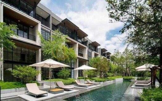 LTH6027 – Townhome FOR RENT in Phrom Phong 4 beds 5 baths size 425 Sq.M. Nearby BTS Phrom Phong station ONLY 250k/Month