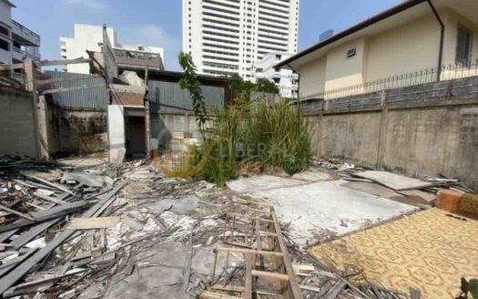 LTH6081 – Land FOR RENT in Sathorn size 111 Sq.W. Nearly BTS Saint Louis station ONLY 90k/Month