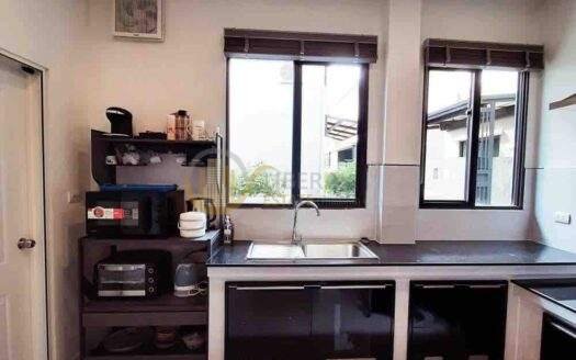 LTH6026 – House FOR RENT in Pattanakarn 6 beds 5 baths size 375 Sq.M. Nearby ARL Huamark station ONLY 300k/Month