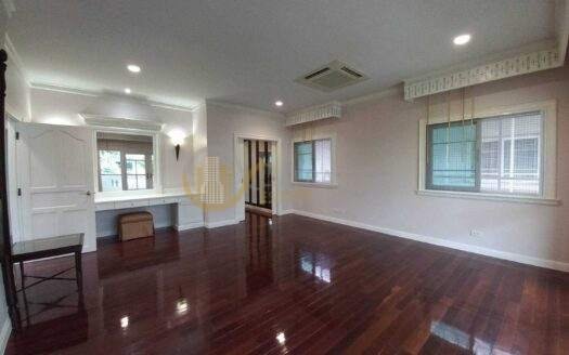 LTHC6336 – House Sukhumvit 101 FOR RENT 4 bedrooms 3 bathrooms size 350 Sq.M. Near Punnawitthi ONLY 60k / month