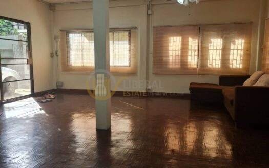 LTHC6314 – House in Suanplu FOR SALE 3 beds 3 baths Size 200 sq.m. near BTS Chong Nonsi station ONLY 57 MB