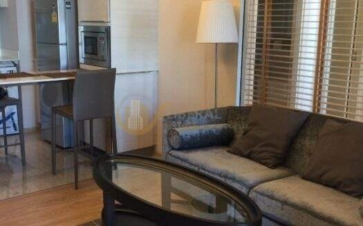 LTH6570 – H Sukhumvit 43 FOR SALE 1 bed 1 bath Size 42 Sq.M.Near BTS Phrom Phong stations ONLY 6.3 MB