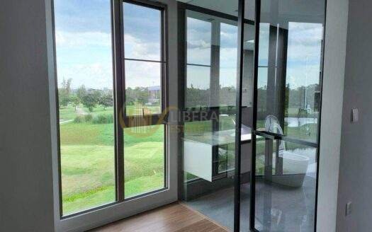 LTH6488 – Single House FOR RENT in RAMA9 3 beds 4 baths 324 Sq.M. Near BTS On Nut Station ONLY 300k/month