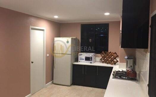 LTH6601 – Empire House FOR RENT 3 beds 3 baths Size 198 Sq.M.Near BTS Ekkamai stations ONLY 55k/month