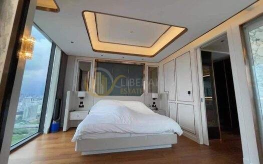 LTHC6579 – The Esse Asoke FOR RENT 3 beds 4 baths Size 244 Sq.M.Near BTS Asok stations ONLY 550k/month