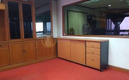 LTH6414–Modern Town Office FOR SALE in Watthana Size 98 Sq.M. 1.3 k.m. Near BTS Ekkamai ONLY 14 MB