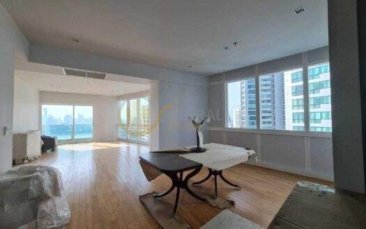 LTH6731 – millennium condominium FOR RENT 3 beds 3 baths Size 193 Sq.M.Near BTS Asok stations ONLY 200k/month