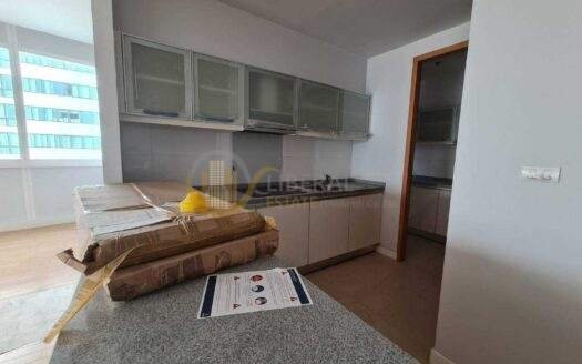 LTH6731 – millennium condominium FOR RENT 3 beds 3 baths Size 193 Sq.M.Near BTS Asok stations ONLY 200k/month