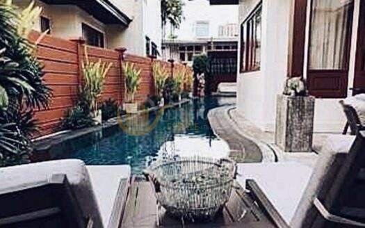 LTHC6729 – House FOR RENT in Thonglor 5 beds 5 baths 660 sq.M.Near Thonglor station ONLY 600k/month