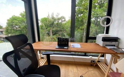 LTHC6835 – House FOR SALE at Bang Kra Chao 3 beds 3 baths 300 sq.M.Near Bang Na station ONLY 30 MB