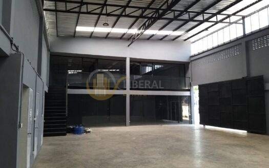 LTH6851 – Commercial for rent in Pattanakarn Size 575 Sq.M.Near ARL Ramkhamhaeng Station ONLY 100k/month