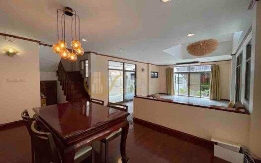 LTH7308 – Single House FOR RENT in Sukhumvit 4 5 beds 5 baths 100 sq.M.Near BTS Nana station ONLY 95k/month