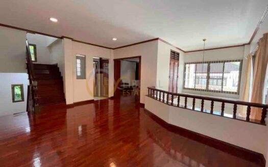 LTH7308 – Single House FOR RENT in Sukhumvit 4 5 beds 5 baths 100 sq.M.Near BTS Nana station ONLY 95k/month