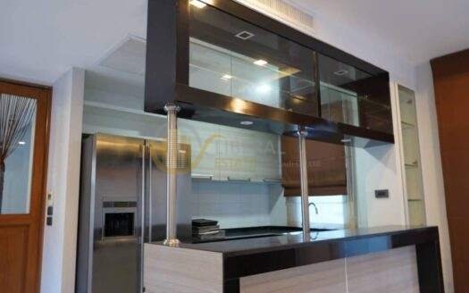 LTHC6752 – House FOR RENT at Ramkhamhaeng 4 beds 6 baths 600 sq.M.Near Phra Khanong station ONLY 110k/month