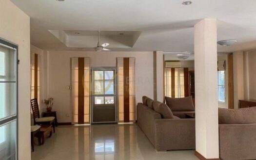 LTH6782 – House FOR RENT at Ramkhamhaeng 3 beds 4 baths 90 sq.Wah. Near Ban Thap Chang station ONLY 65k/month