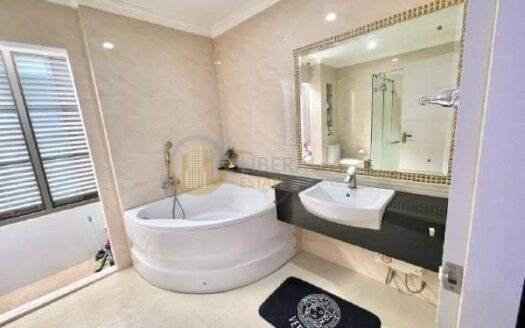 LTHC6799 – House FOR RENT in Rama 9 4 beds 3 baths 100 sq.M.Near Huamark station ONLY 125k/month