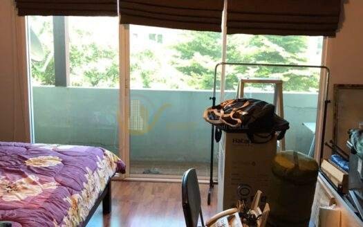 LTH6956 – Townhouse at Yannawa FOR SALE 3 beds 4 baths Size 185 Sq.M. Near MRT Khlong Toei Station ONLY 13.91 MB