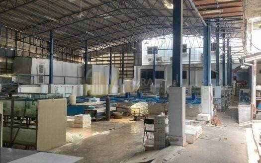 LTH7027 – Land with House FOR SALE in Bangna 4 beds 3 baths 1,850 sq.M. Near BTS Bangna station ONLY 54 MB