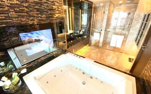 LTHC6980 – 185 Rajadamri FOR SALE 2 beds 2 baths Size 187 Sq.M.Near BTS Ratchadamri stations ONLY 115 MB