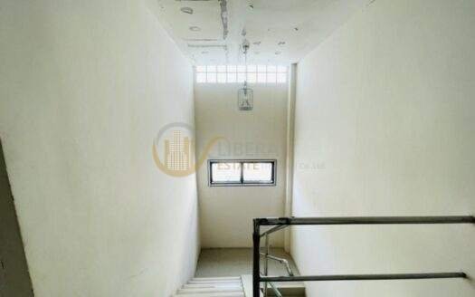 LTHC7056 – Commercial Building in Ratchada FOR RENT Size 400 Sq.M. Near MRT Rama 9 Station ONLY 50k/month