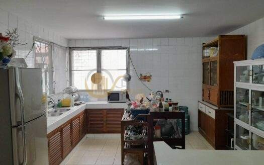 LTH7118 – Fire Sale a single house with a big land size 202 Sq.W in Bangjak, only 5 mins on 49.9 MB discount from 57.26 MB Can be both of residential and commercial space