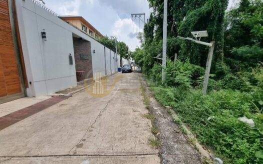 LTH6962 – Land FOR SALE in Punnawithi size 460 Sq.Wah.BTS Punnawithi Station ONLY 54.5 MB