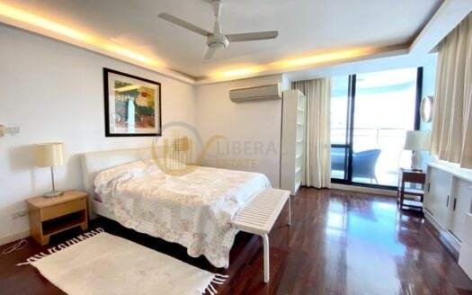 LTHC7356– Sukhumvit Casa FOR RENT 3 beds 3 baths size 210 Sq.M.Near BTS Asok station ONLY 65k/month