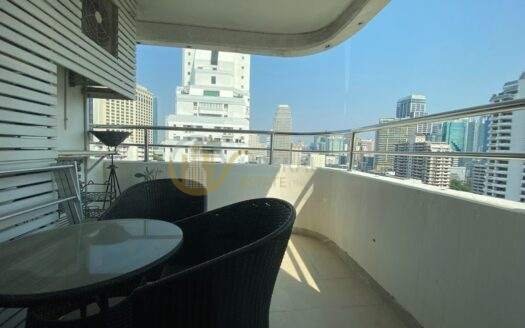 LTHC7356– Sukhumvit Casa FOR RENT 3 beds 3 baths size 210 Sq.M.Near BTS Asok station ONLY 65k/month