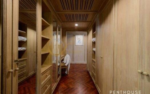 LTH7365– Duplex Penthouse Apartment in Sathorn FOR RENT 6 beds 7 baths size 450 Sq.M.Near BTS Chong Nonsi station ONLY 250k/month