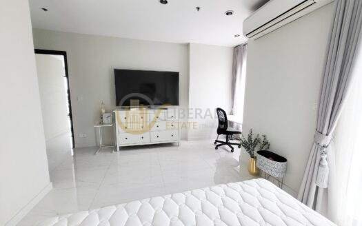 LTH7199 – C Ekkamai FOR RENT 3 beds 3 baths size 100 Sq.M.Near BTS Ekkamai station ONLY 65k/month
