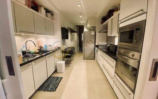 LTHC7242 – Athenee Residence FOR RENT 3 beds 3 baths Size 178 Sq.M. Near BTS Phloen Chit stations ONLY 125k/month