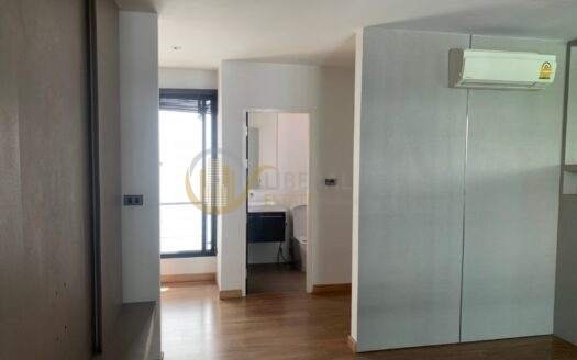 LTH7348 – Townhome at Sukhumvit 50 FOR SALE 3 beds 4 baths Size 240 Sq.M. Near BTS Onnut Station ONLY 15.9 MB