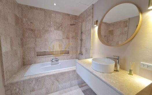 LTH6954 – Luxury and Minimal style Townhouse for Sale, rare and quality 28.1 Sq.Wah 265 Sq.M – 4 beds 5 baths on 25.9MB