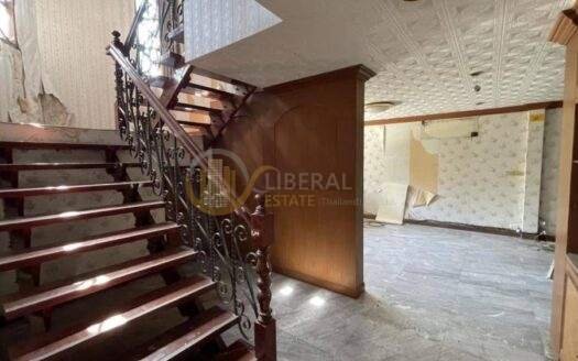 LTHC7205 – Land with detached house FOR SALE 4 beds 5 baths Size 108 Sq.Wah in Phrakanong area (Sukhumvit 71) ONLY 22 MB