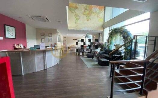 LTH7226 – Home Office in Bangna FOR RENT 12 beds 12 baths Size 920 Sq.M. Near BTS Bearing Station ONLY 300k/month