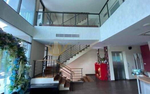 LTH7226 – Home Office in Bangna FOR RENT 12 beds 12 baths Size 920 Sq.M. Near BTS Bearing Station ONLY 300k/month