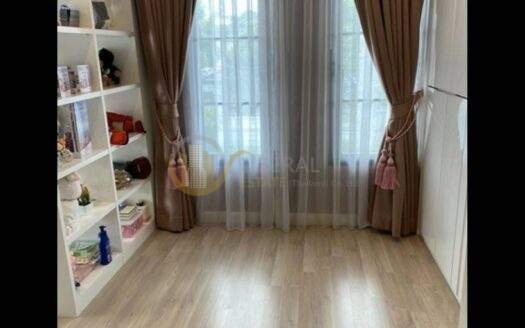 LTHC7234 – House at Ramkhamhaeng FOR RENT 4 beds 3 baths Size 54 Sq.Wah. Near ARL Lat Krabang Station ONLY 50k/month