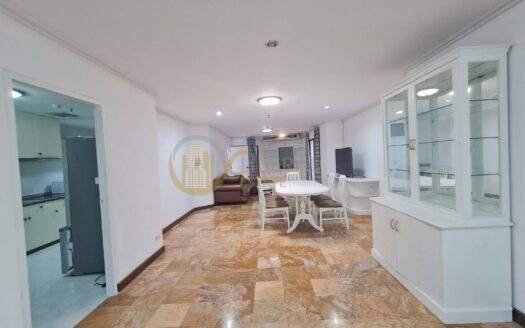 LTH7256 – Fifty Fifth Thonglor FOR RENT 3 beds 3 baths Size 165 Sq.M.Near BTS Thonglor stations ONLY 55k/month