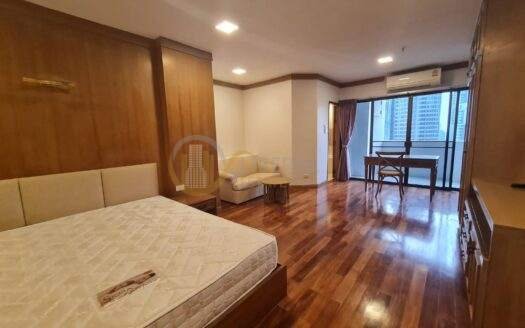LTH7256 – Fifty Fifth Thonglor FOR RENT 3 beds 3 baths Size 165 Sq.M.Near BTS Thonglor stations ONLY 55k/month