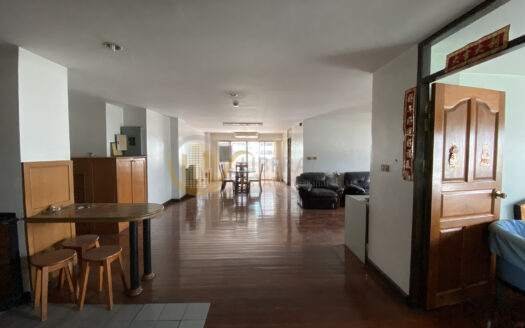 LTHC7594 – Ruamjai Heights FOR SALE 2 beds 2 baths Size 133 Sq.M.Near BTS Nana station ONLY 7.5 MB