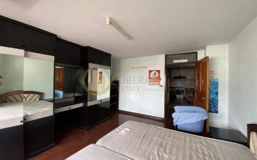 LTHC7594 – Ruamjai Heights FOR SALE 2 beds 2 baths Size 133 Sq.M.Near BTS Nana station ONLY 7.5 MB